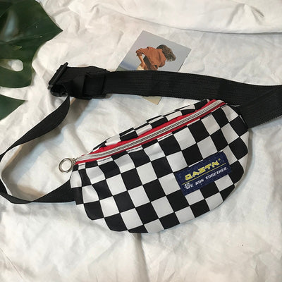 Checkerboard ins super fire Harajuku retro street beat men and women couple pockets chest bag - goldylify.com